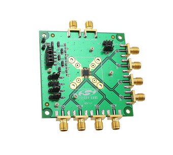 SI53154-EVB Image.