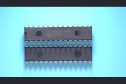 PIC16F870-I/SP Microchip Technology 	IC MCU 8BIT 3.5KB FLASH 28SDIP