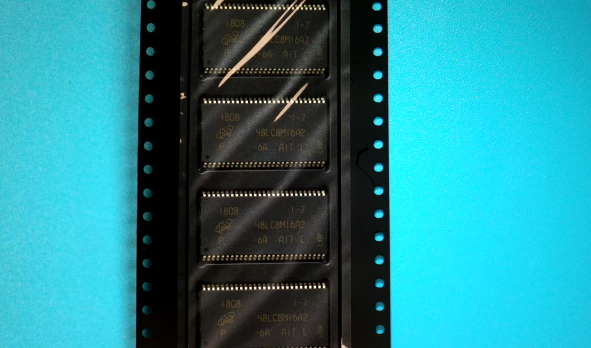 MT48LC8M16A2P-6AAIT:L Micron IC DRAM 128M PARALLEL 54TSOP