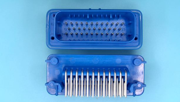 1-776163-5 TE Connectivity / AMP  CONN HEADER R/A 35POS 4MM