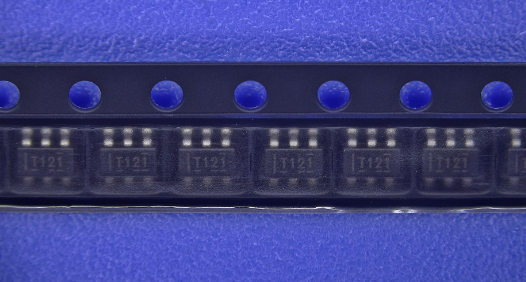 TMP121AIDBVR Texas Instruments 1.5°C Accurate Digital Temperature Sensor with SPI Interface