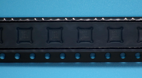 TPS62410DRCR Texas Instruments TPS62410 2.25-MHz 2 x 800-mA Dual Step-Down Converter in Small 3 × 3 mm VSON Package