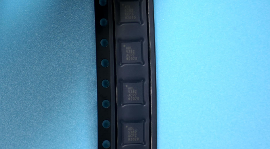 ADL5382ACPZ-R7 Analog Devices RF DEMOD IC 700MZ-2.7GHZ 24LFCSP