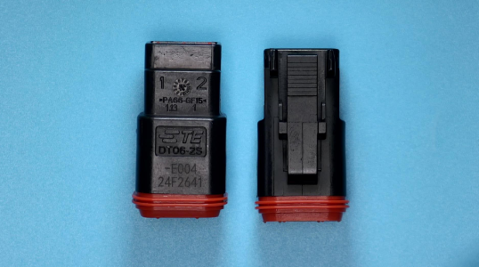 DT06-2S-E004 TE Connectivity / DEUTSCH CONN PLUG HSG 2POS