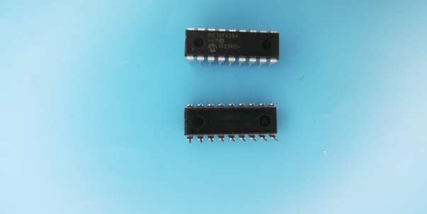 PIC16F628A-I/P Microchip Technology IC MCU 8BIT 3.5KB FLASH 18DIP