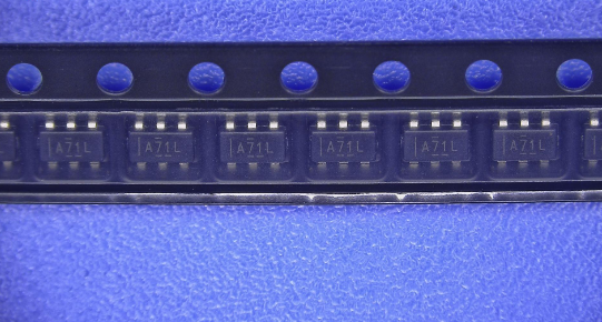 OPA695IDBVR Texas Instruments OPA695 Ultra-Wideband, Current-Feedback Operational Amplifier With Disable