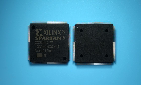 XC3S400-4TQG144I AMD / Xilinx IC FPGA 97 I/O 144TQFP