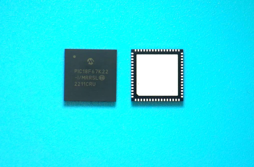 PIC18F67K22-I/MRRSL Microchip Technology IC MCU 8BIT 128KB FLASH 64QFN