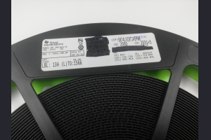 1033