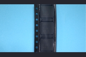 ADS6422IRGCR