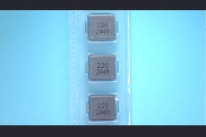SRP1038A-220M
