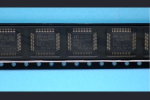 STM8S208C8T6
