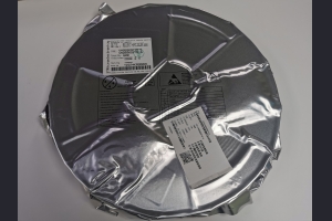 23030044-VNQ690SPTR-E